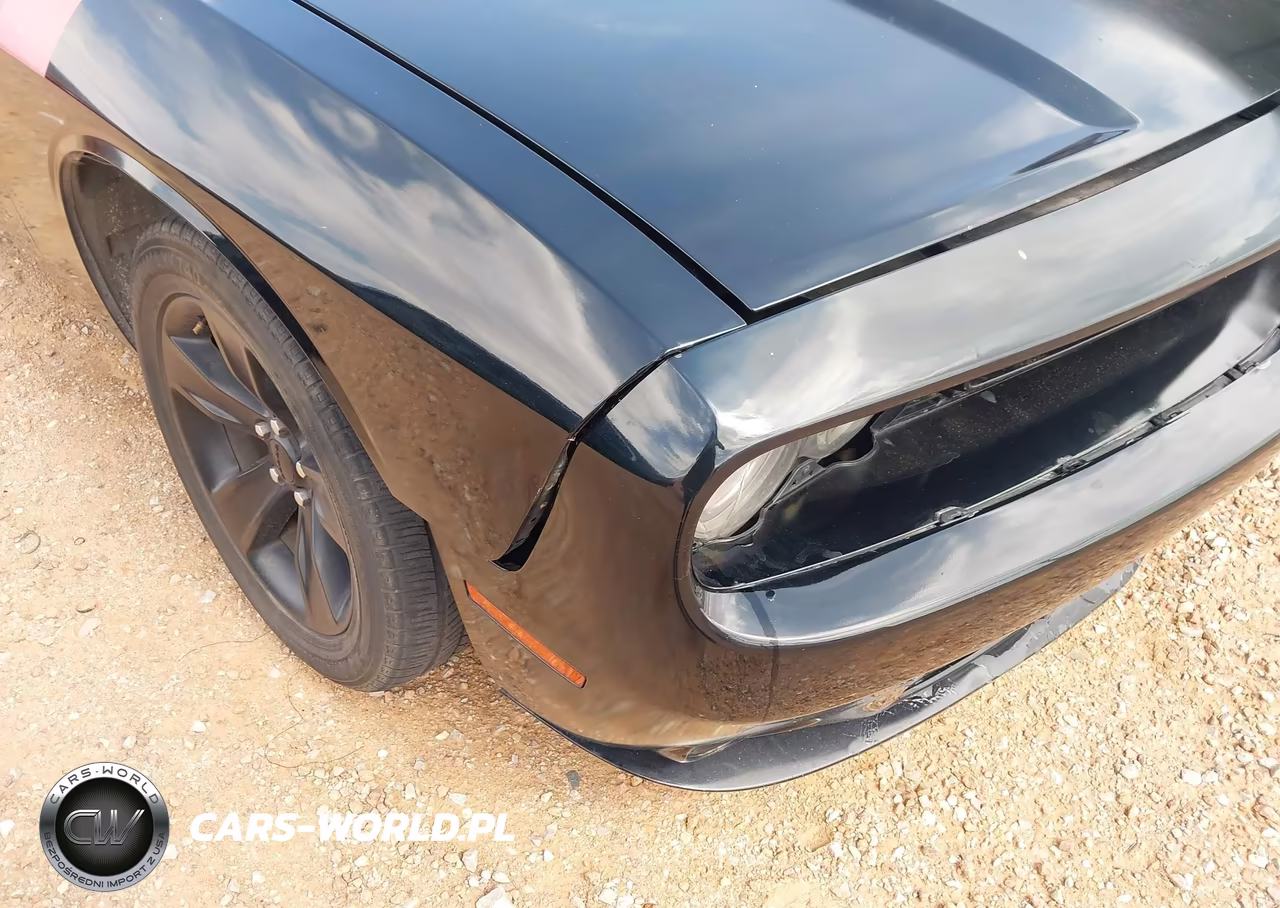 2015 Dodge Challenger Sxt VIN:2C3CDZAG1FH720708 - 6