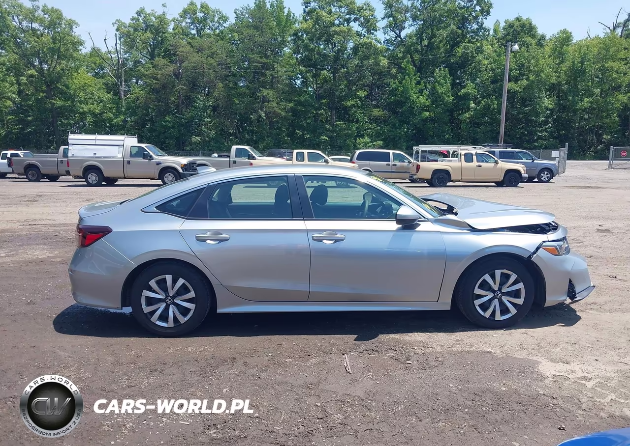 2025 Honda Civic Lx VIN:2HGFE2F26SH599356 - 13