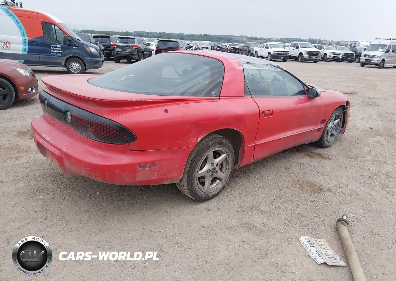1999 Pontiac Firebird VIN:2G2FS22K2X2225810 - 4