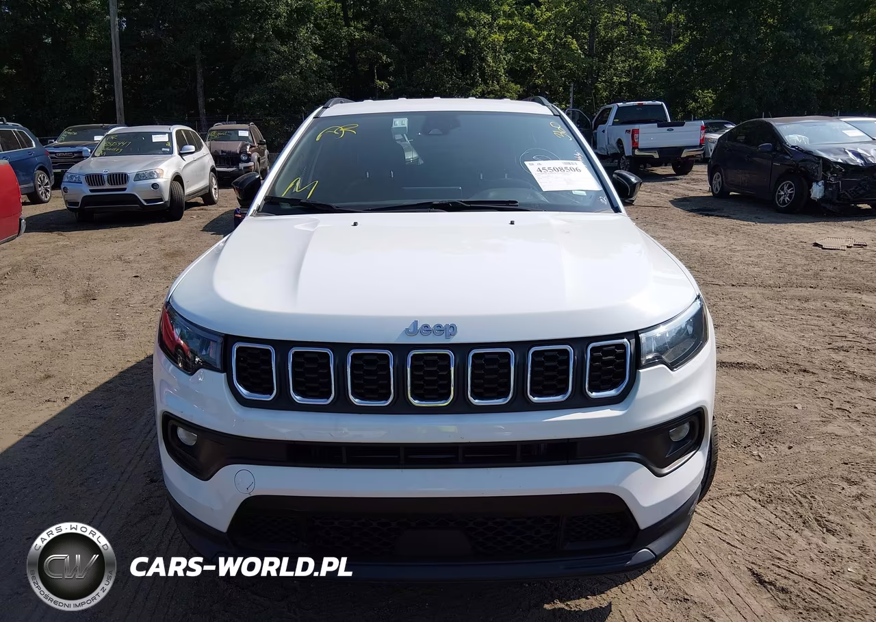 2024 Jeep Compass Latitude 4X4 VIN:3C4NJDBN0RT119542 - 11