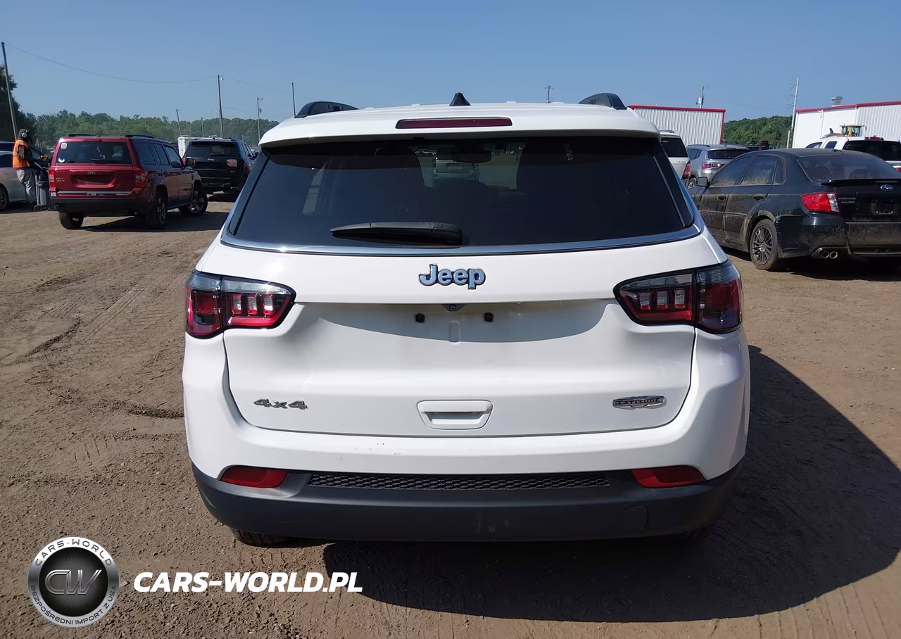 2024 Jeep Compass Latitude 4X4 VIN:3C4NJDBN0RT119542 - 15