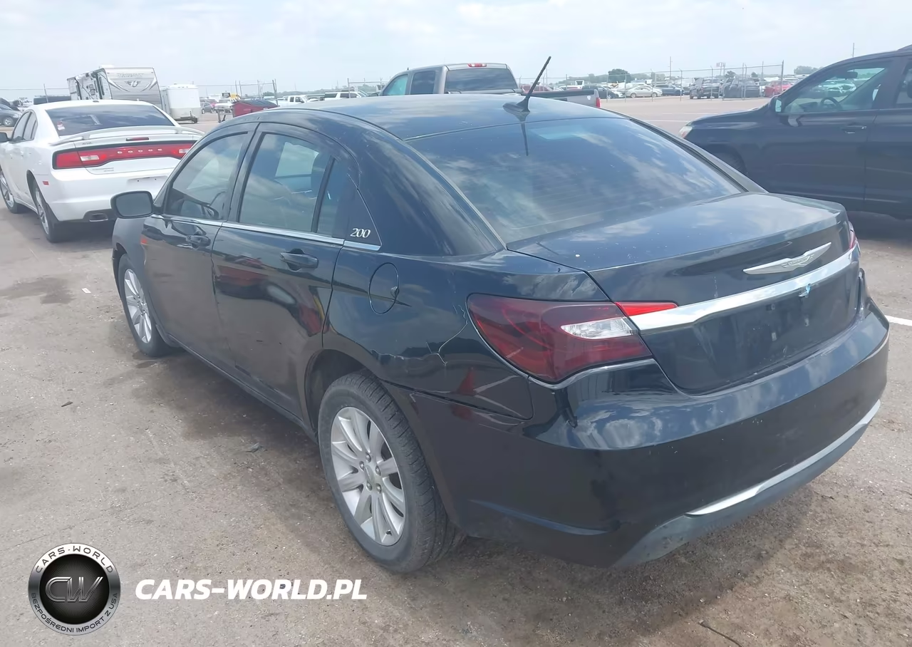 2012 Chrysler 200 Touring VIN:1C3CCBBB6CN287824 - 3
