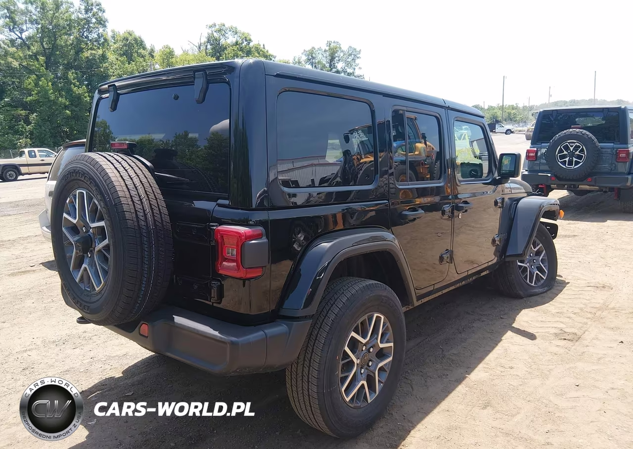2025 Jeep Wrangler 4-Door Sahara 4X4 VIN:1C4PJXEN4SW591927 - 4