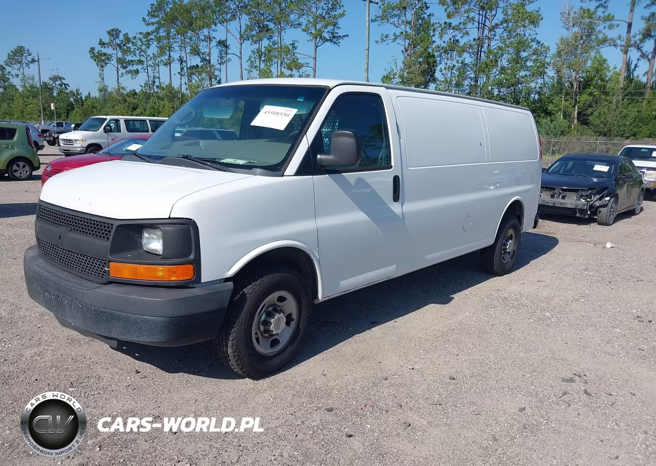 2015 Chevrolet Express 2500 Work Van VIN:1GCWGGCFXF1100835 - 2