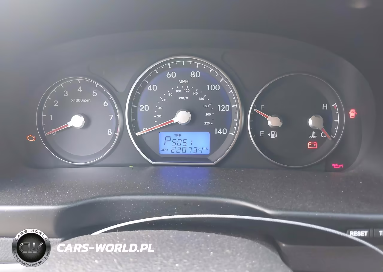 2012 Hyundai Santa Fe Limited V6 VIN:5XYZKDAGXCG156825 - 7