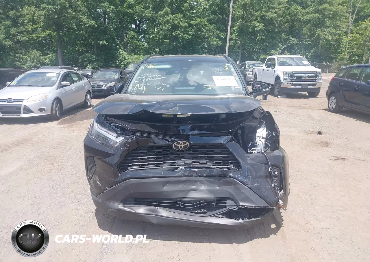 2025 Toyota Rav4 Xle VIN:2T3W1RFVXSC319629 - 11