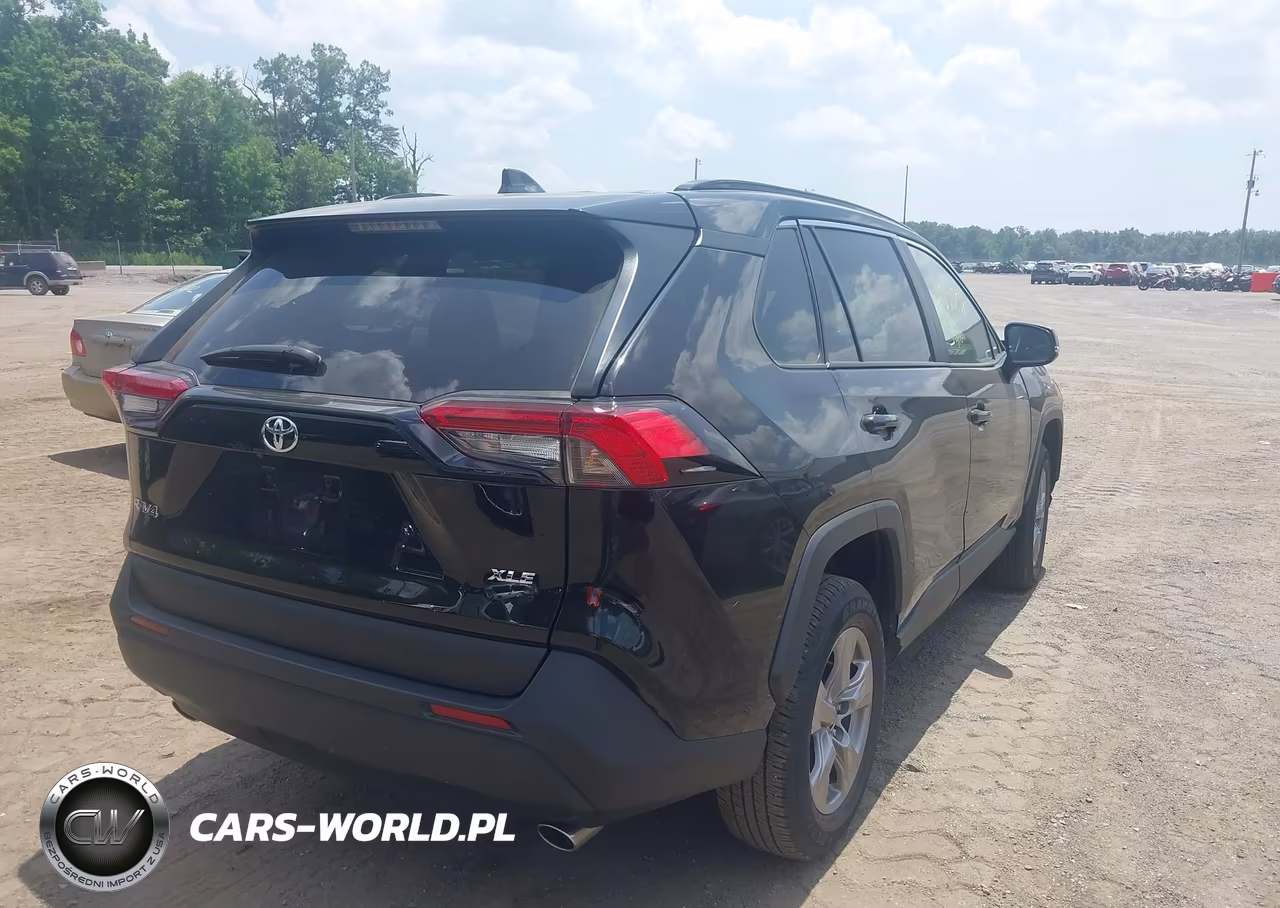 2025 Toyota Rav4 Xle VIN:2T3W1RFVXSC319629 - 4