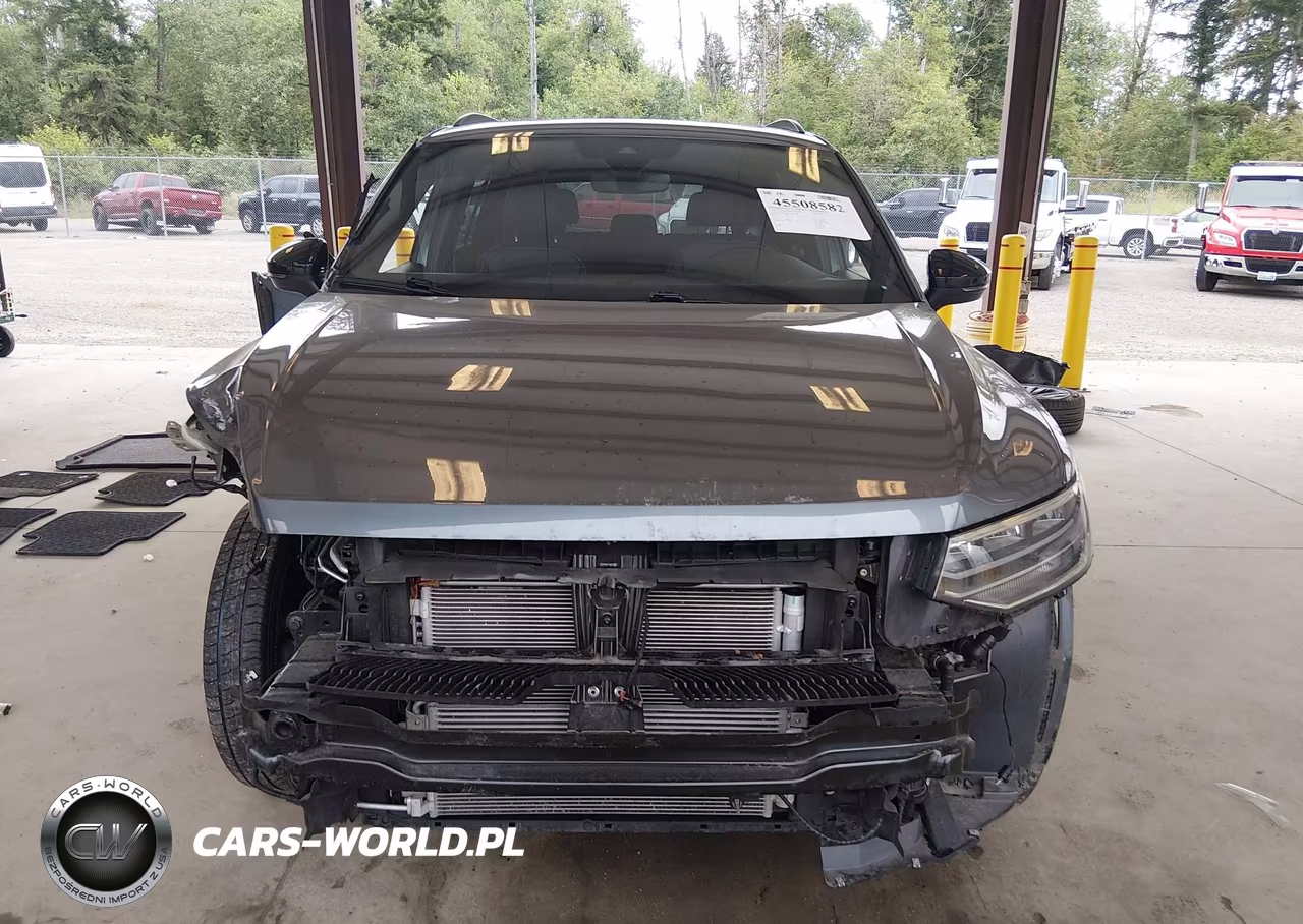 2024 Volkswagen Tiguan 2.0T Se R-Line Black VIN:3VV8B7AX6RM151020 - 13