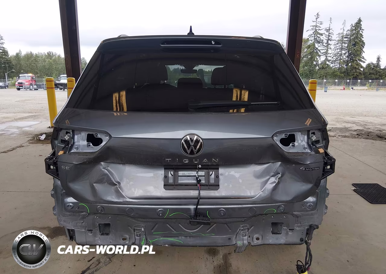 2024 Volkswagen Tiguan 2.0T Se R-Line Black VIN:3VV8B7AX6RM151020 - 17