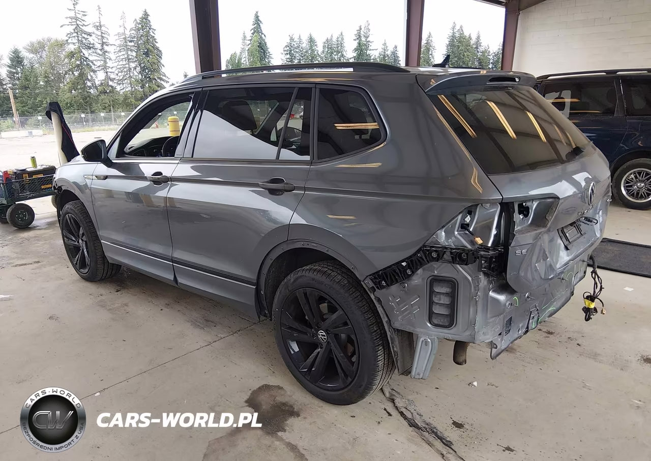 2024 Volkswagen Tiguan 2.0T Se R-Line Black VIN:3VV8B7AX6RM151020 - 3