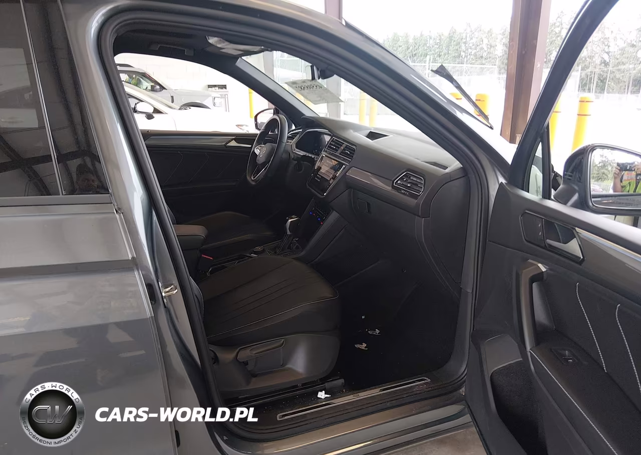 2024 Volkswagen Tiguan 2.0T Se R-Line Black VIN:3VV8B7AX6RM151020 - 5