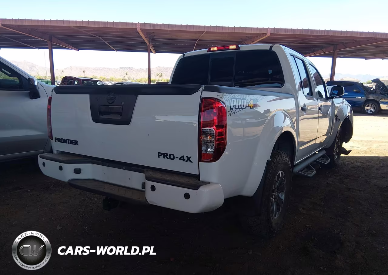 2019 Nissan Frontier Pro-4X VIN:1N6AD0EV5KN785194 - 4