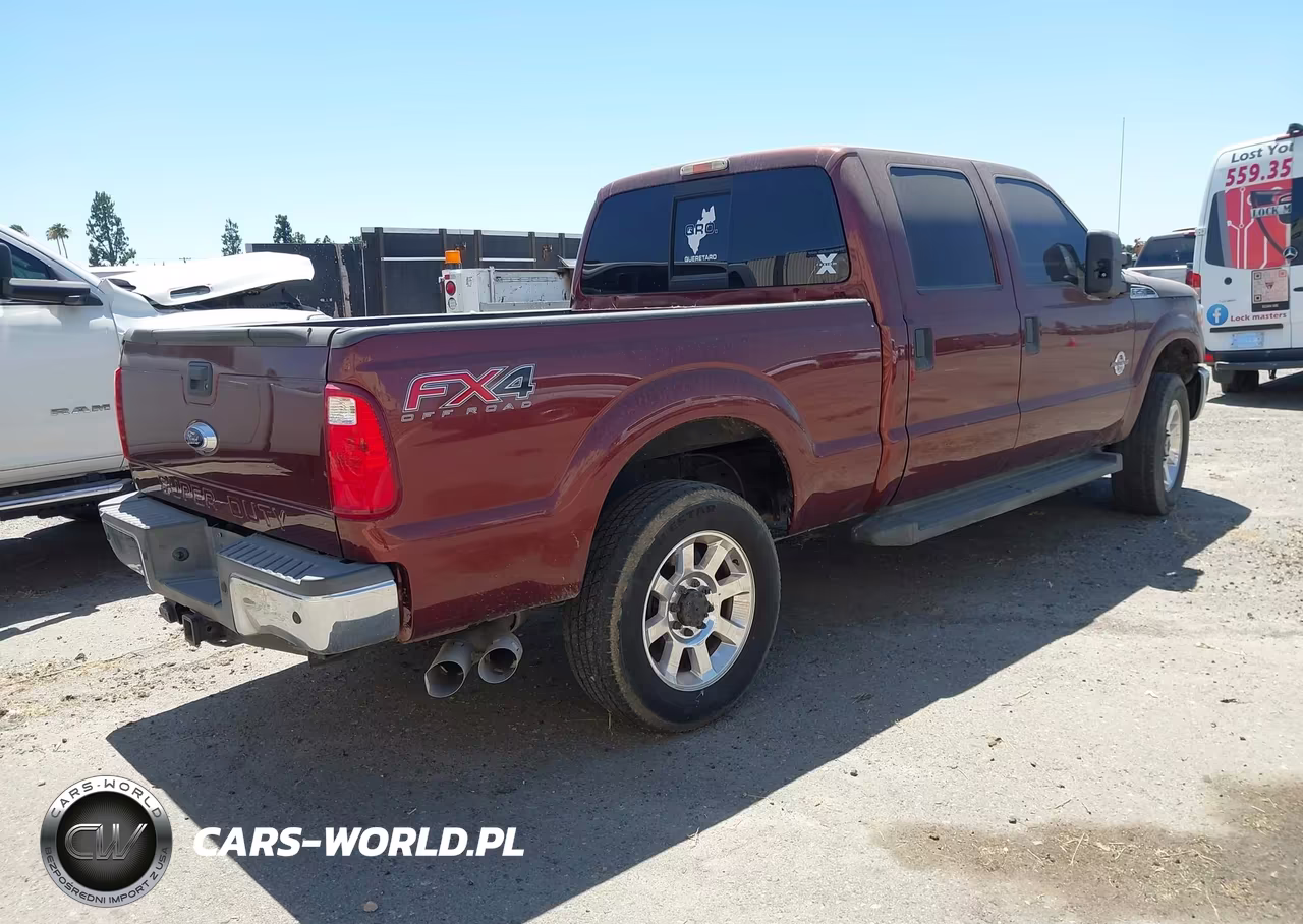 2015 Ford F-250 Xlt VIN:1FT7W2BT4FEB63651 - 4