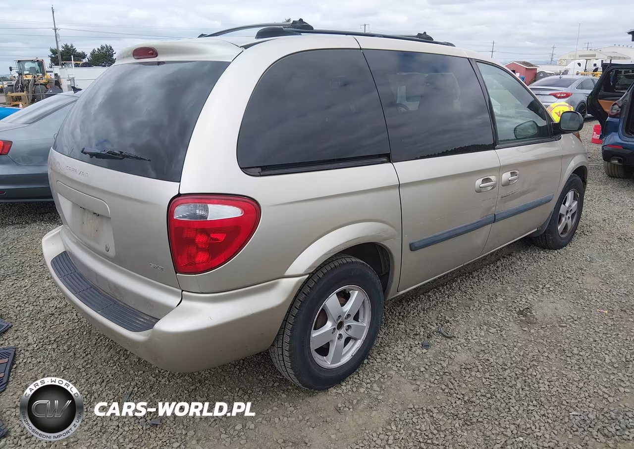 2005 Dodge Caravan Sxt VIN:1D4GP45R15B234512 - 4