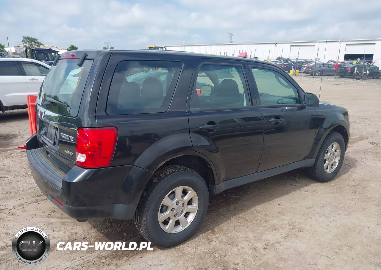 2011 Mazda Tribute I Sport VIN:4F2CY9C76BKM02342 - 4