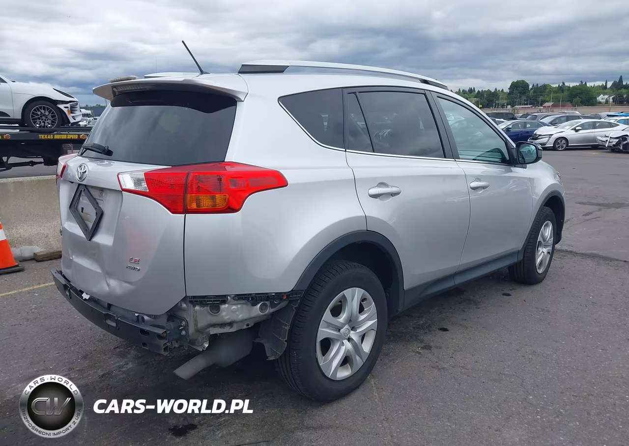 2013 Toyota Rav4 Le VIN:2T3BFREV8DW106343 - 4