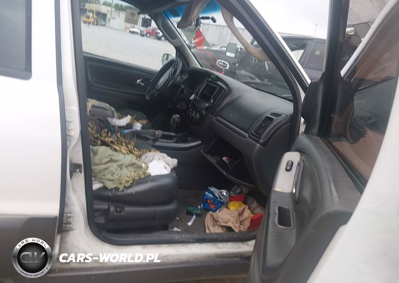 2005 Mazda Tribute S VIN:4F2YZ06175KM36526 - 5