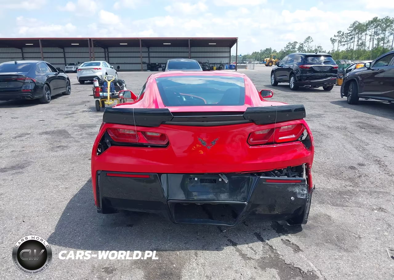 2016 Chevrolet Corvette Stingray Z51 VIN:1G1YM2D70G5121045 - 16
