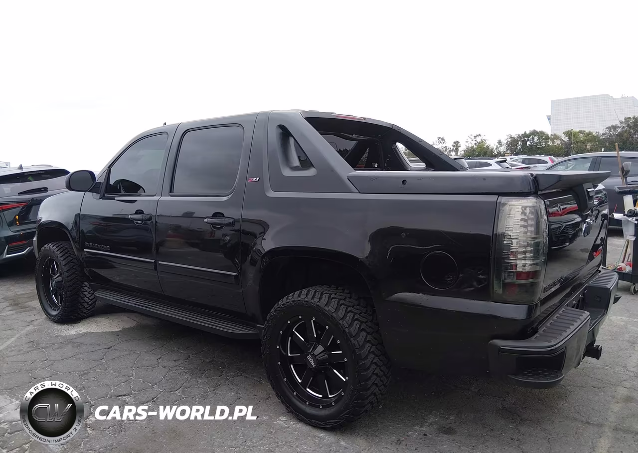 2008 Chevrolet Avalanche 1500 Ls VIN:3GNEC12018G146275 - 14