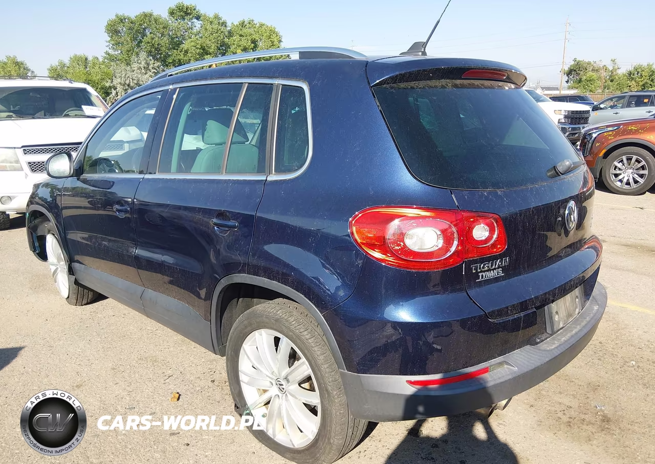 2011 Volkswagen Tiguan Se VIN:WVGBV7AX4BW000237 - 3