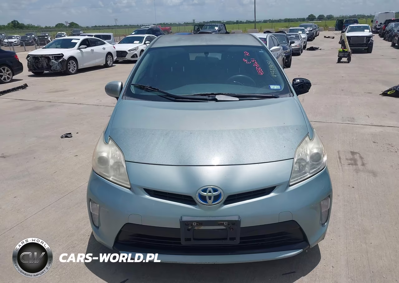 2014 Toyota Prius Two VIN:JTDKN3DU3E1752852 - 12