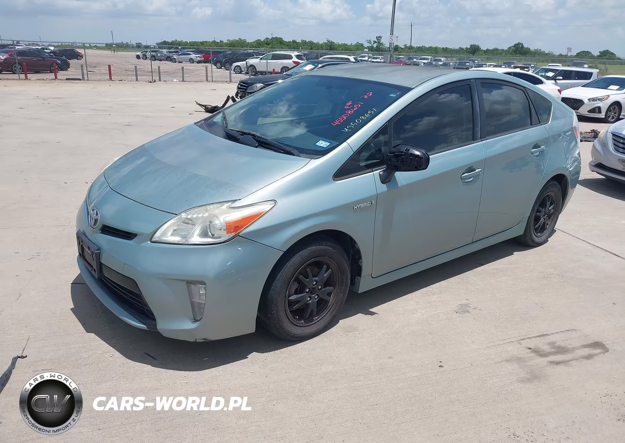 2014 Toyota Prius Two VIN:JTDKN3DU3E1752852 - 2