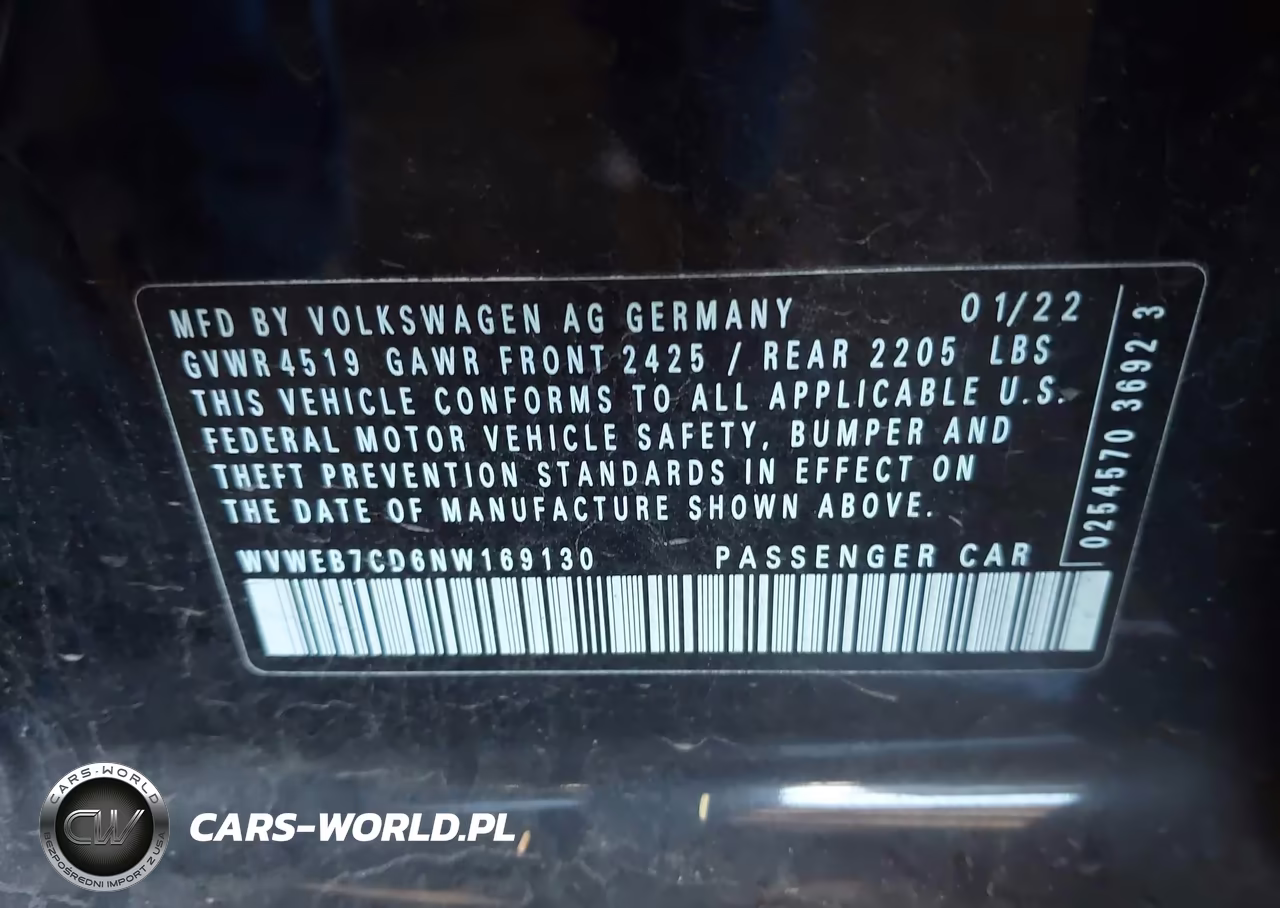 2022 Volkswagen Golf R 2.0T VIN:WVWEB7CD6NW169130 - 9