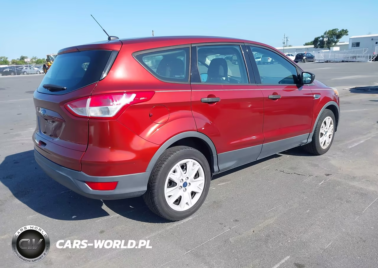 2015 Ford Escape S VIN:1FMCU0F72FUA87886 - 4