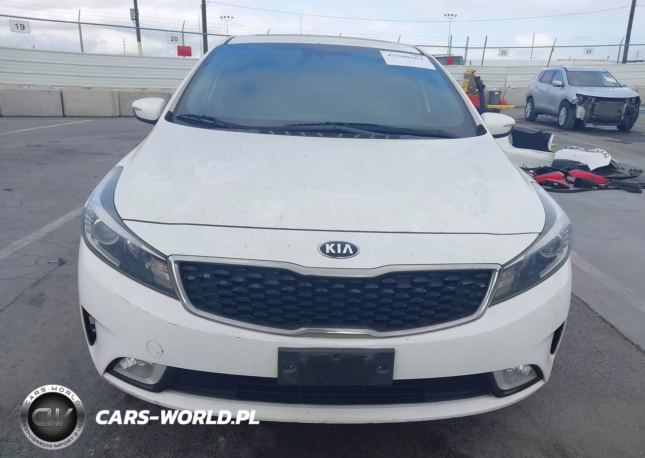 2018 Kia Forte S VIN:3KPFL4A78JE213694 - 13