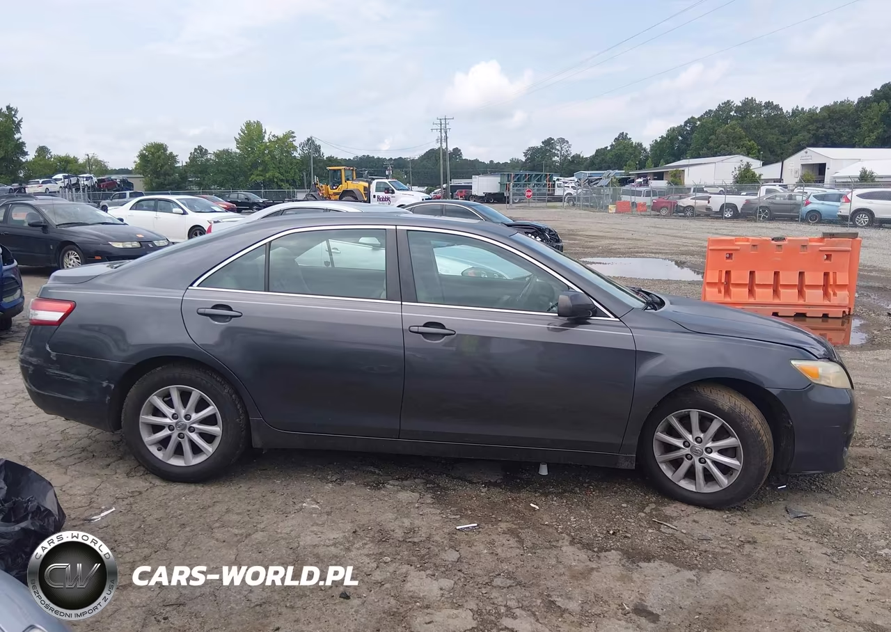 2010 Toyota Camry Xle VIN:4T1BF3EK7AU019668 - 12