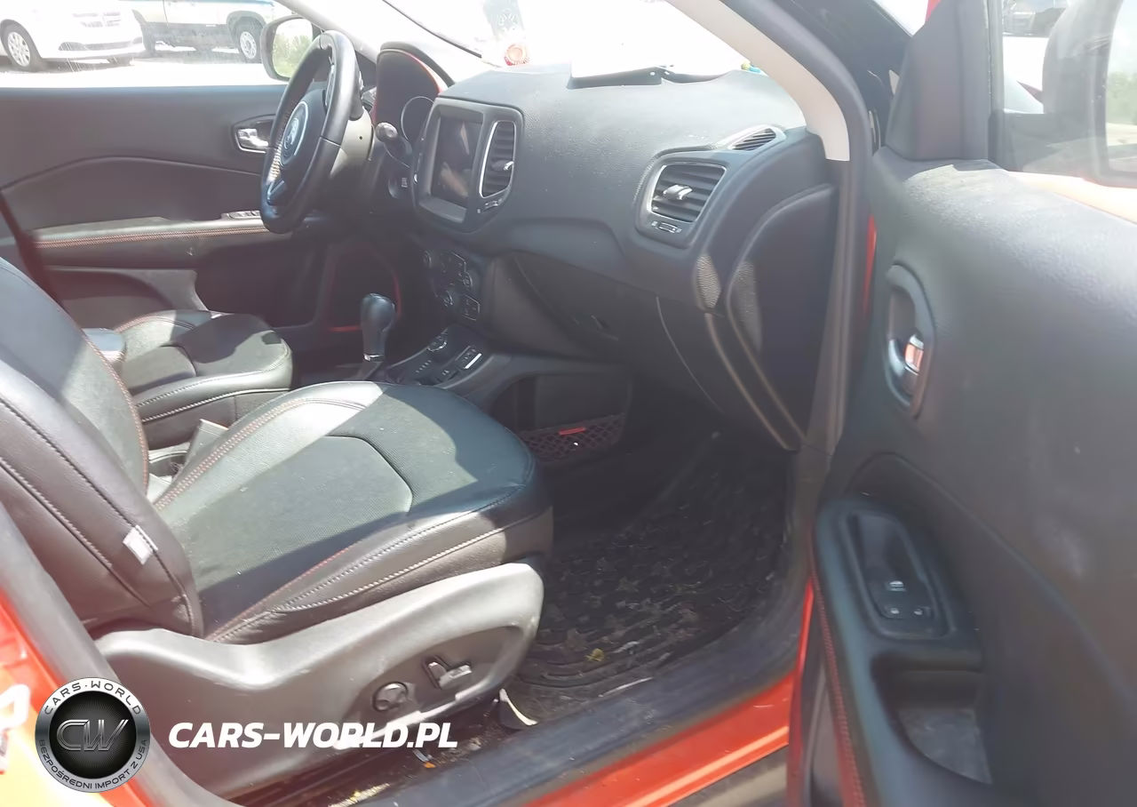 2021 Jeep Compass Trailhawk 4X4 VIN:3C4NJDDB7MT528956 - 5