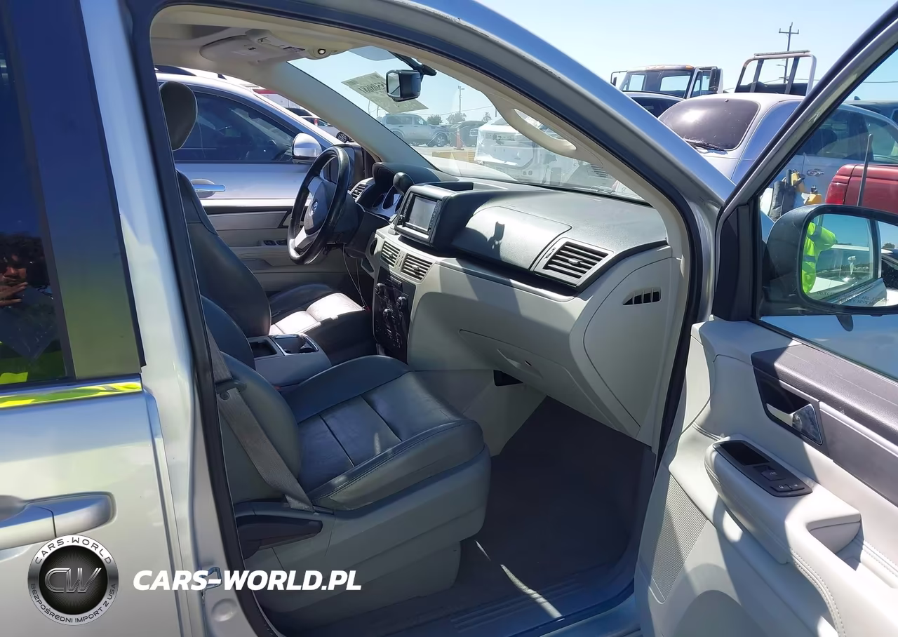 2009 Volkswagen Routan Sel VIN:2V8HW54X79R608367 - 5