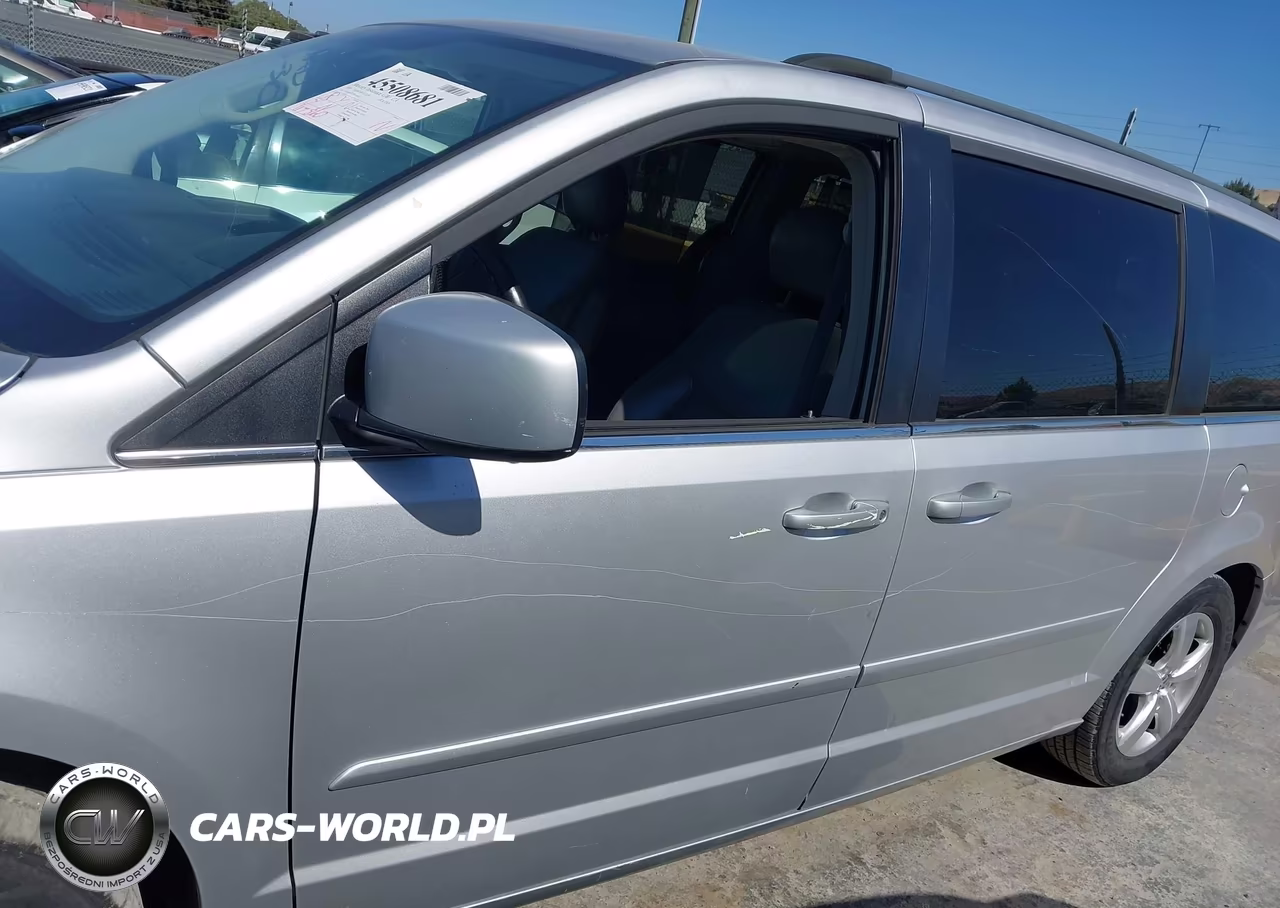 2009 Volkswagen Routan Sel VIN:2V8HW54X79R608367 - 6