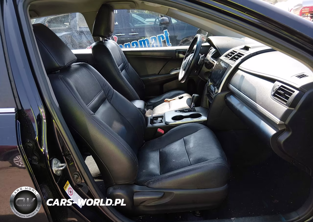 2014 Toyota Camry Se VIN:4T1BF1FK4EU407112 - 5
