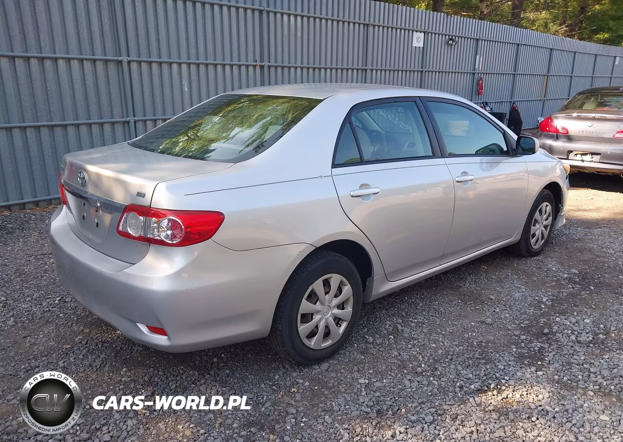 2011 Toyota Corolla Le VIN:JTDBU4EE7B9151554 - 4
