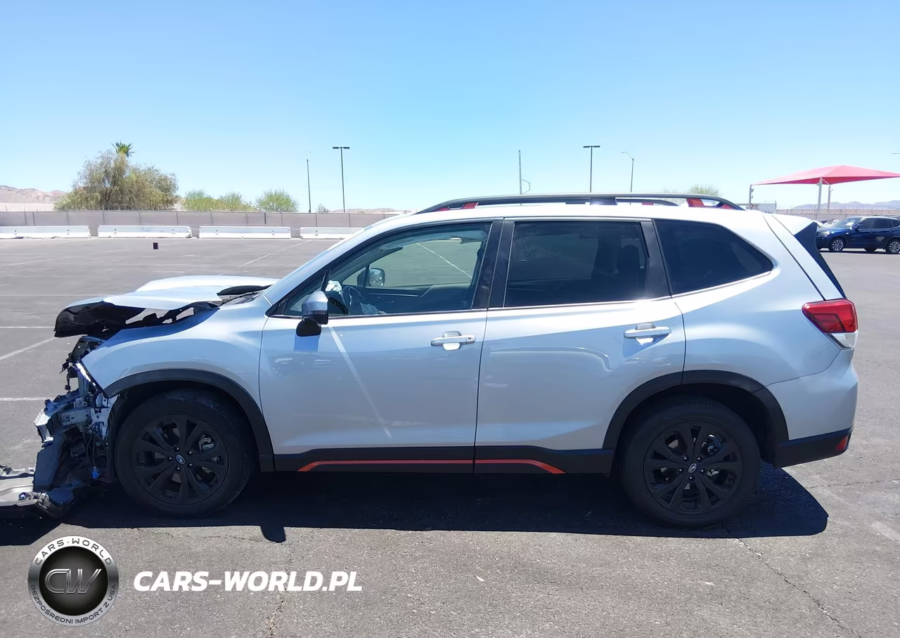 2022 Subaru Forester Sport VIN:JF2SKAGC0NH499546 - 13