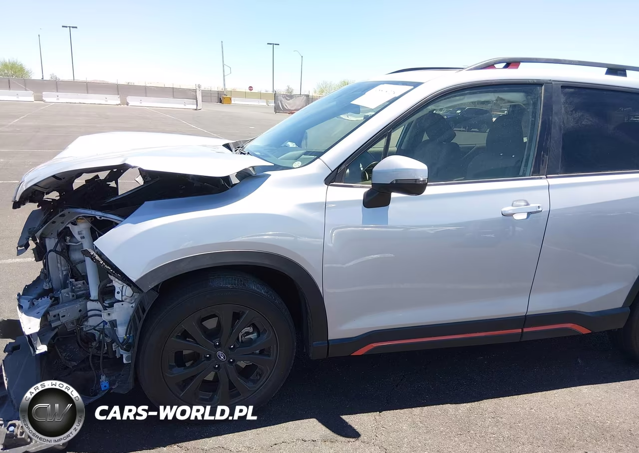 2022 Subaru Forester Sport VIN:JF2SKAGC0NH499546 - 6