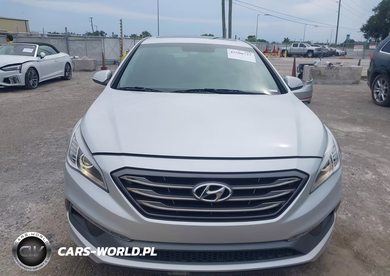2017 Hyundai Sonata Limited VIN:5NPE34AF7HH586654 - 13