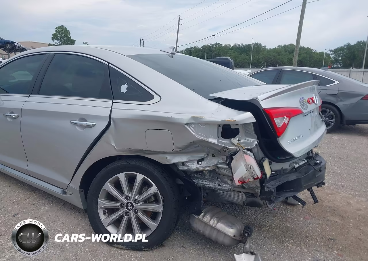 2017 Hyundai Sonata Limited VIN:5NPE34AF7HH586654 - 6