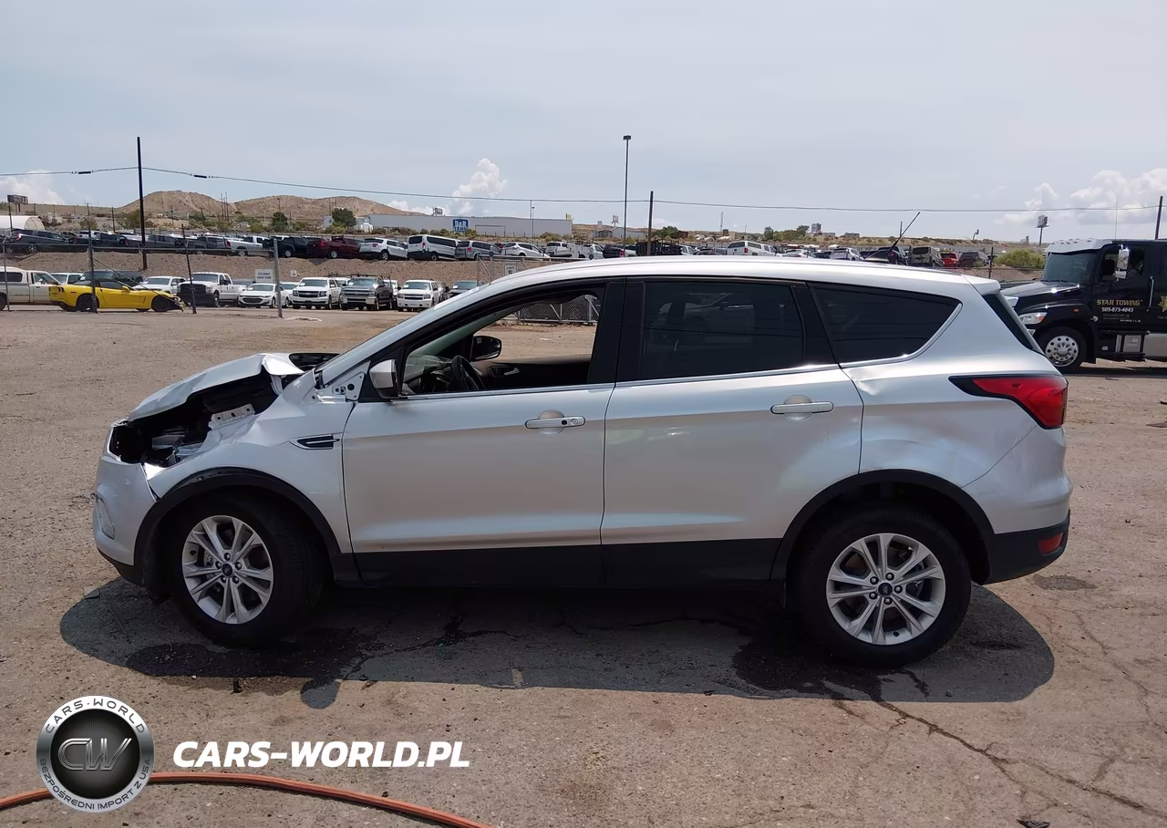 2019 Ford Escape Se VIN:1FMCU9GD1KUB60555 - 14