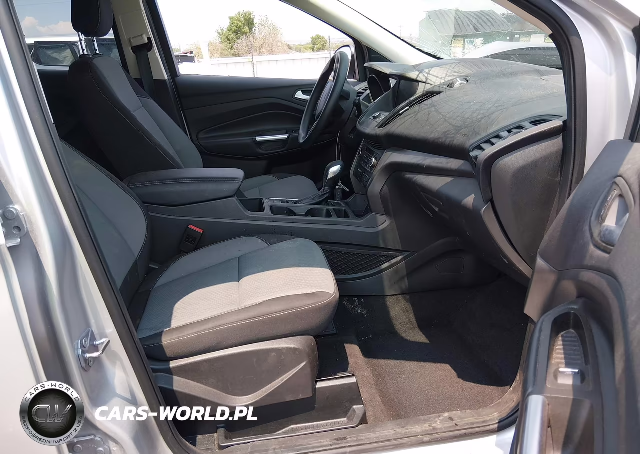 2019 Ford Escape Se VIN:1FMCU9GD1KUB60555 - 5