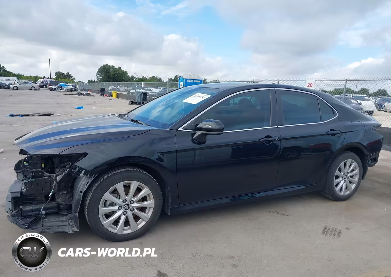 2019 Toyota Camry Le VIN:4T1B11HKXKU846578 - 15