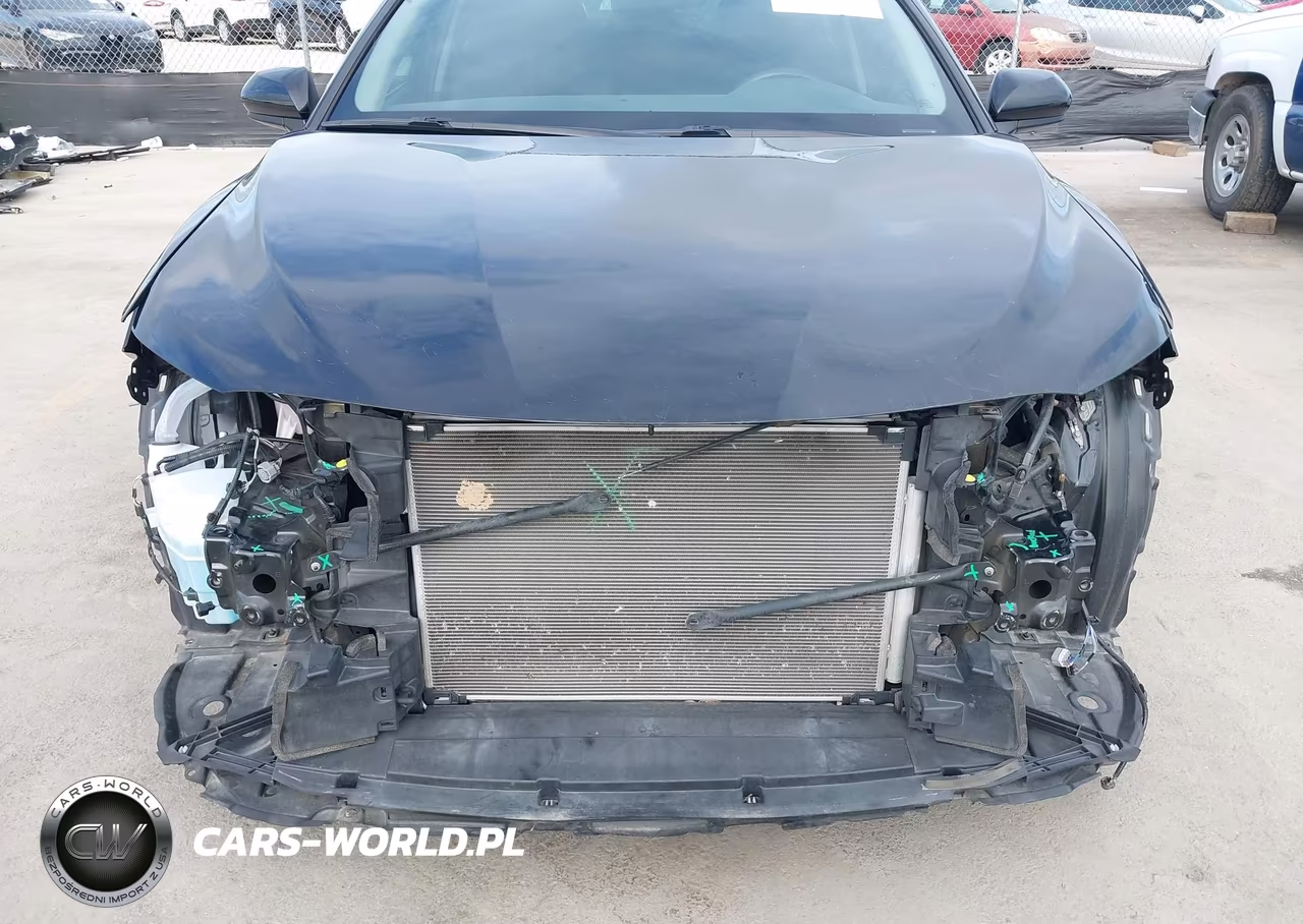 2019 Toyota Camry Le VIN:4T1B11HKXKU846578 - 6