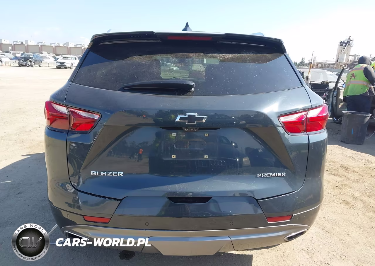 2019 Chevrolet Blazer Premier VIN:3GNKBFRS4KS654464 - 16