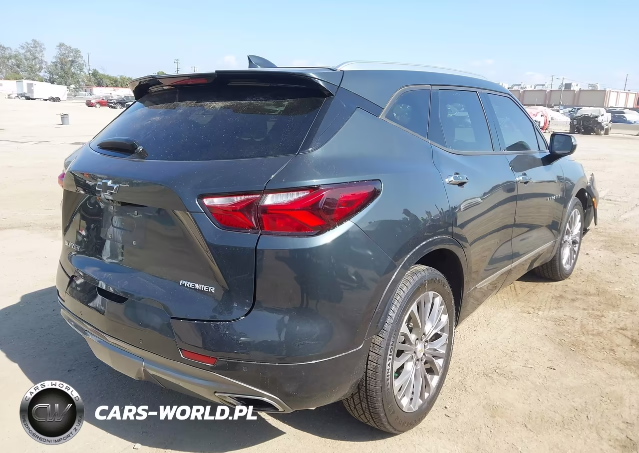 2019 Chevrolet Blazer Premier VIN:3GNKBFRS4KS654464 - 4