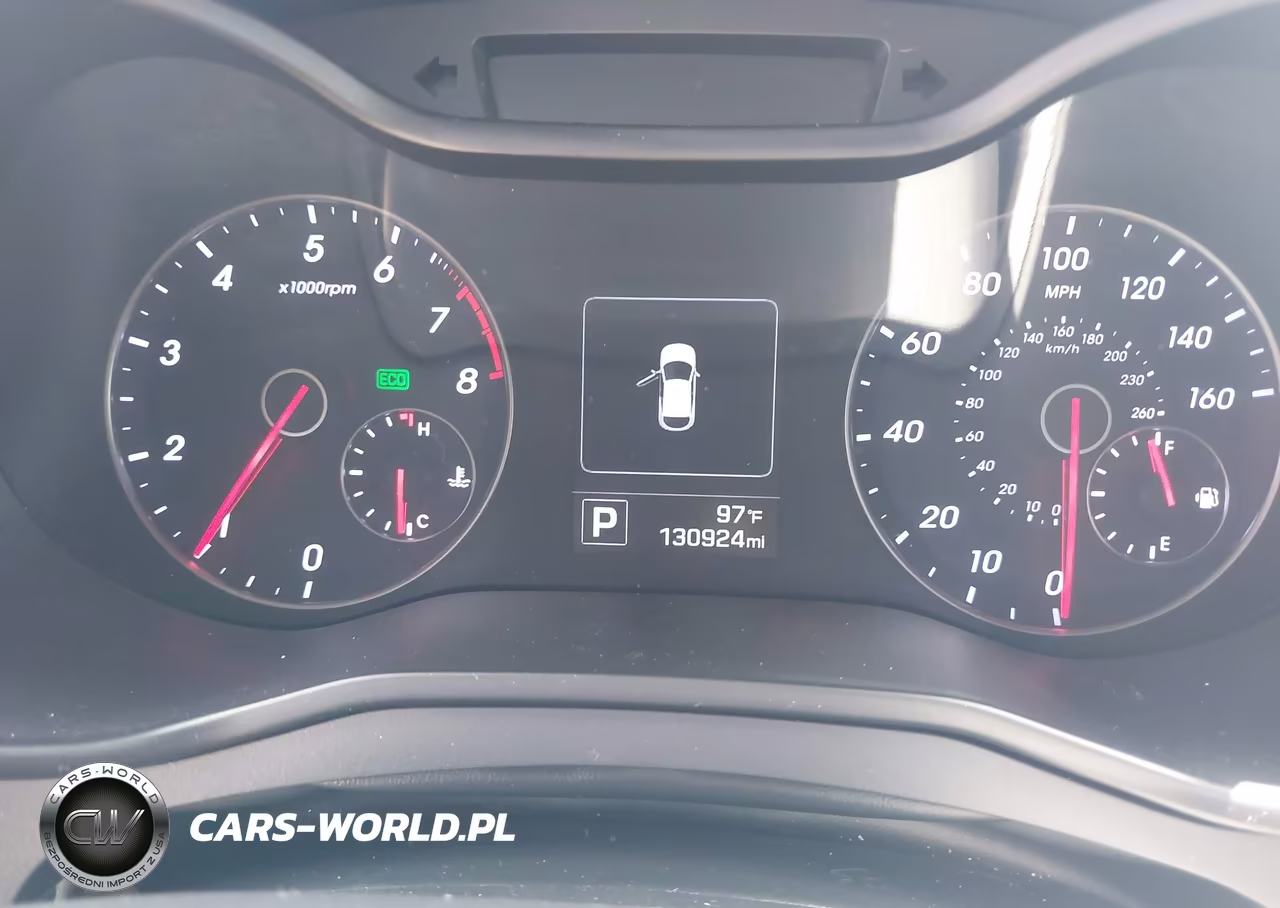 2016 Hyundai Veloster Turbo VIN:KMHTC6AE4GU257131 - 7