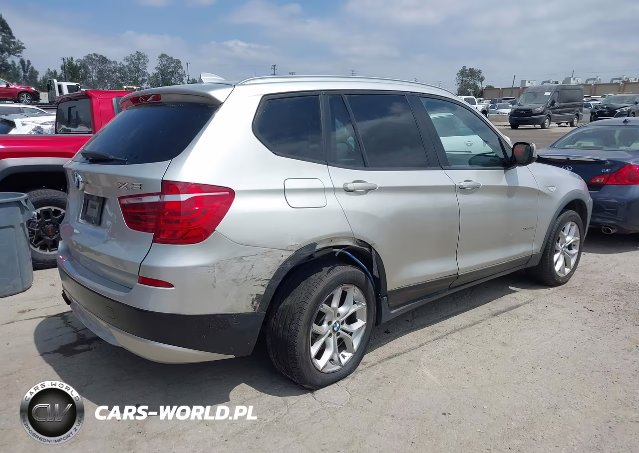 2013 BMW X3 xDrive28I VIN:5UXWX9C58D0D00703 - 4