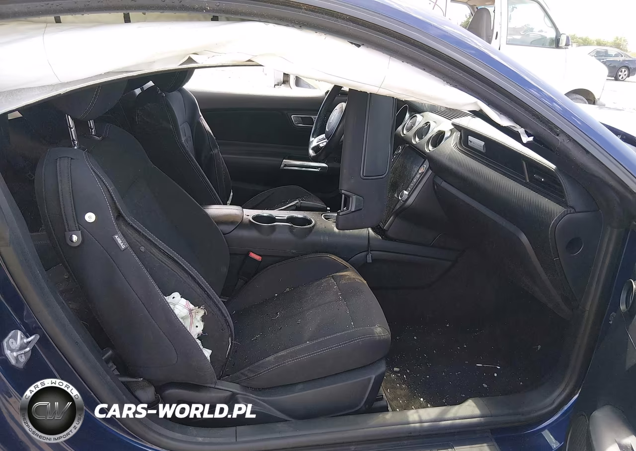 2018 Ford Mustang Ecoboost VIN:1FA6P8TH9J5172740 - 5