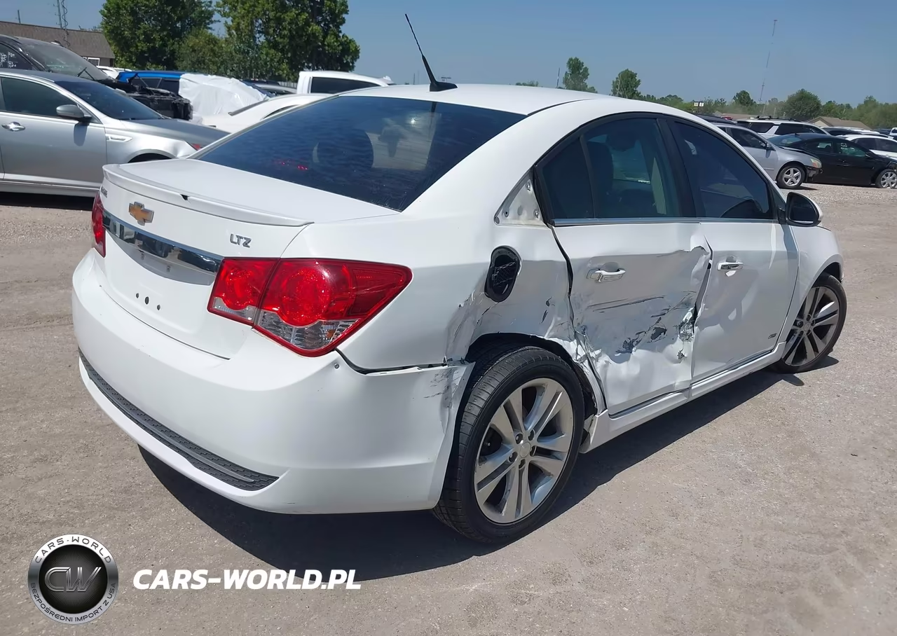 2014 Chevrolet Cruze Ltz VIN:1G1PG5SB1E7384433 - 4