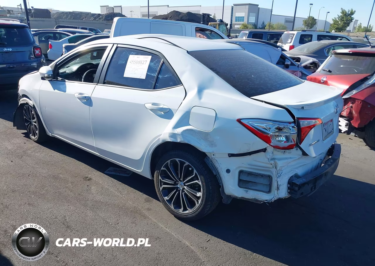2015 Toyota Corolla S Plus VIN:5YFBURHE3FP353557 - 3
